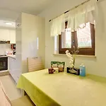 펜션 House Sandi 풀라