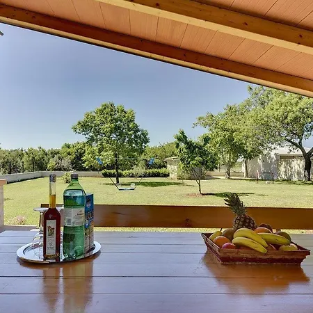 Sandi Holiday home Pula
