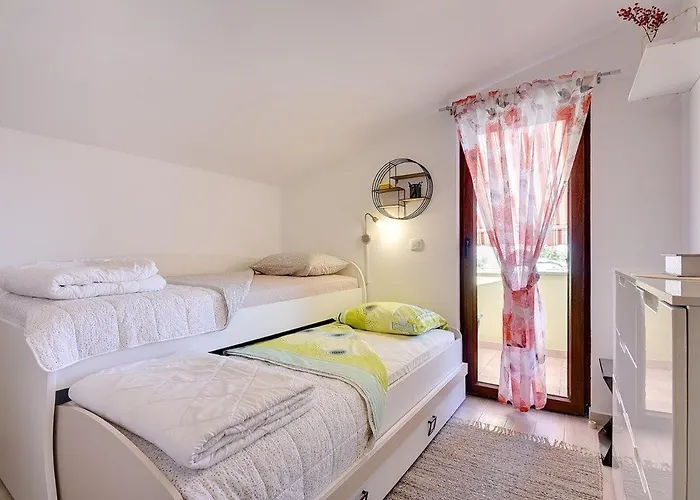 House Sandi בית נופש *