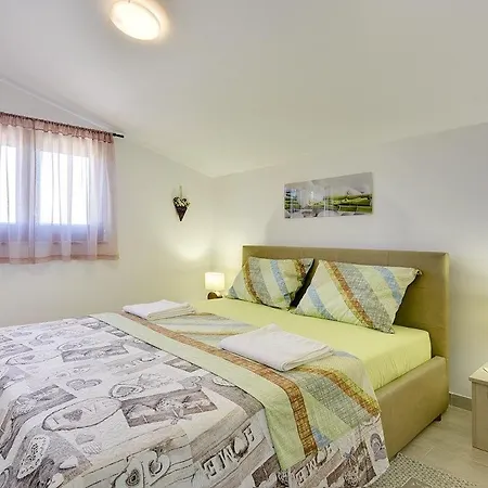 House Sandi Feriehus Pula